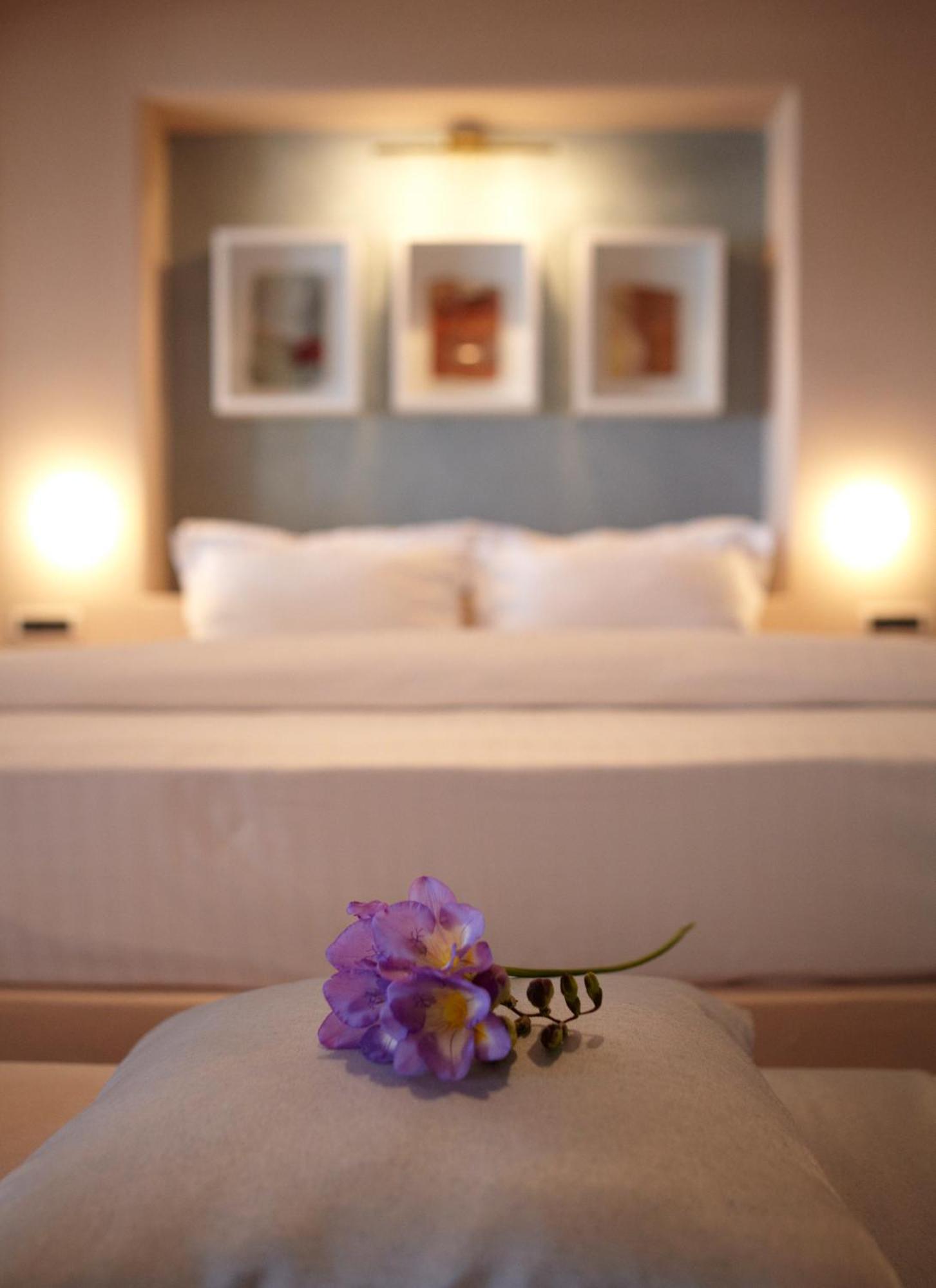Voreina Gallery Suites Pyrgos Kallistis Ngoại thất bức ảnh